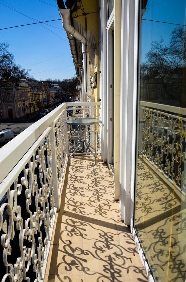 Hotel Maman Odesa Exterior photo